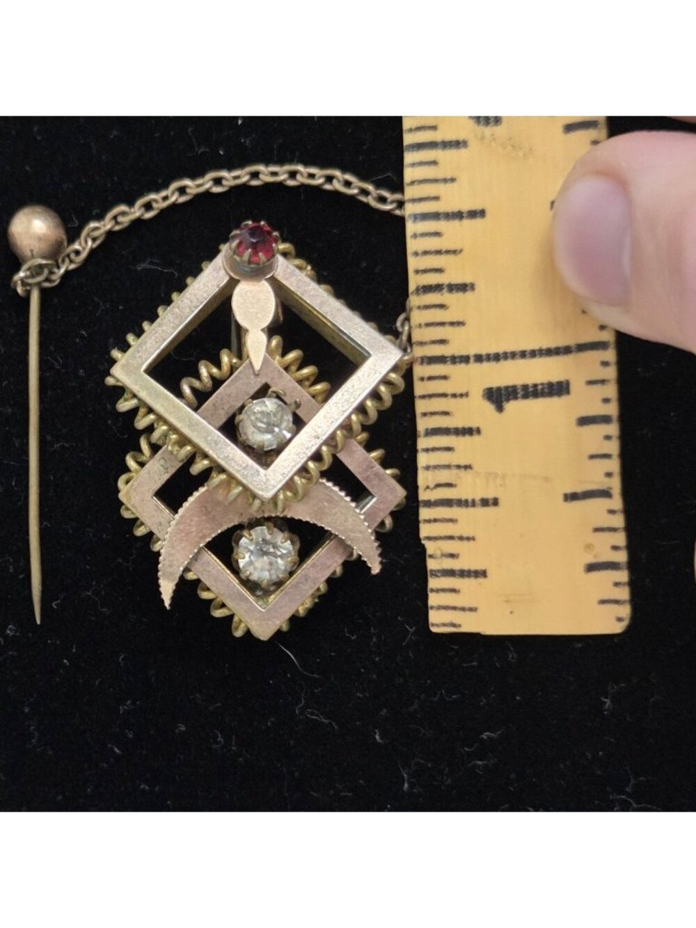 Antique Victorian Gilt Brass Brooch Paste Stones & Red Glass, Added Safety Chain - Picture 15 of 16